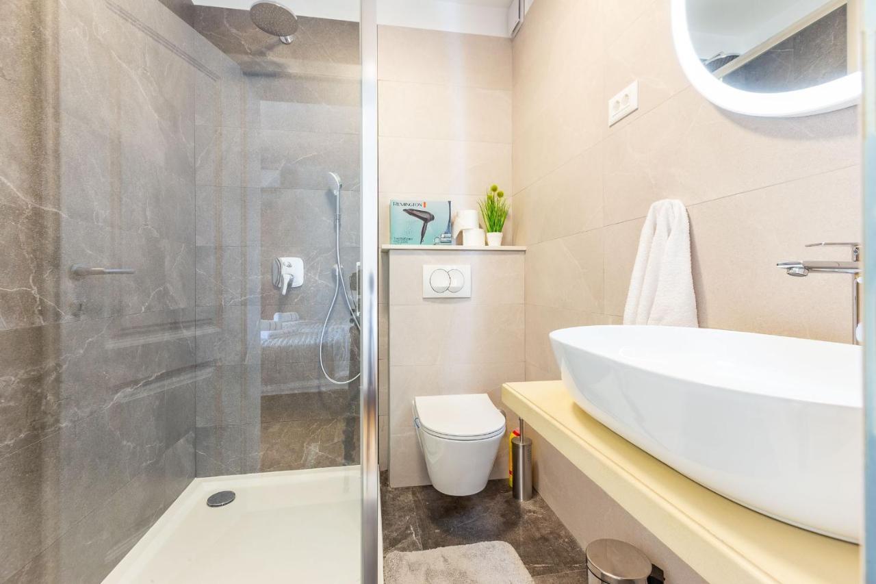 Mp Luxury Holiday Home With Swimming Pool Zadar Ngoại thất bức ảnh