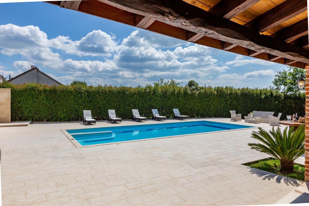 Mp Luxury Holiday Home With Swimming Pool Zadar Ngoại thất bức ảnh